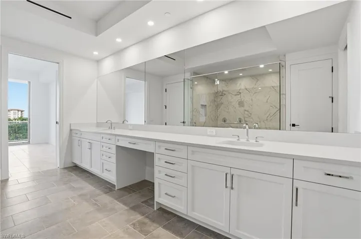 4810 Pelican Colony 404, Bonita Springs, Florida 34134