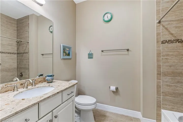 10247 Ashbrook Ct, Fort Myers Fl 33913