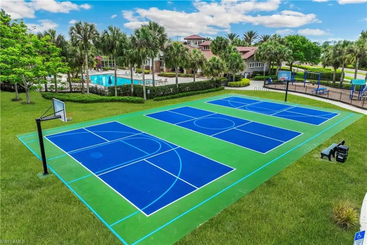 10247 Ashbrook Ct, Fort Myers Fl 33913