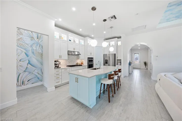 Open kitchen design ideal for entertaining and everyday living