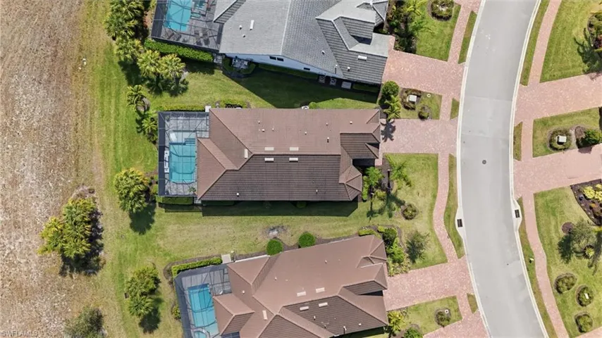 Overhead view highlighting the property footprint