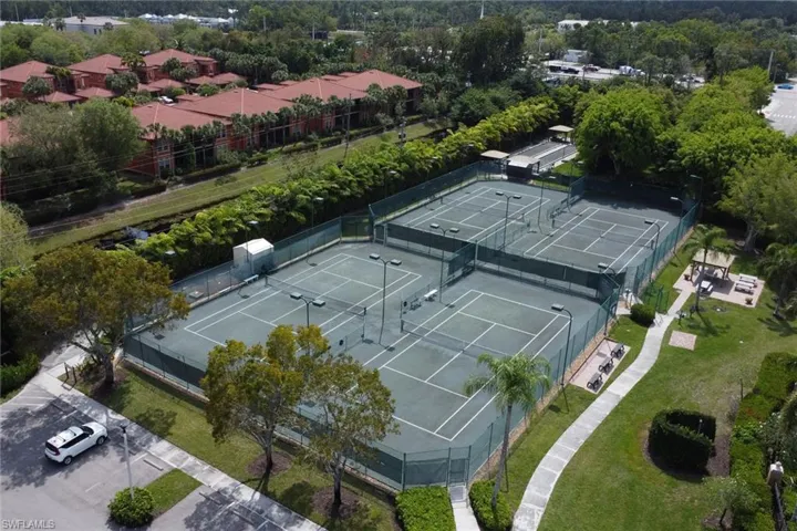2488 Millcreek LN # 104, NAPLES FL 34119
