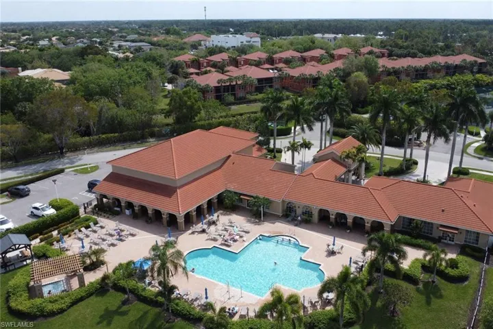 2488 Millcreek LN # 104, NAPLES FL 34119