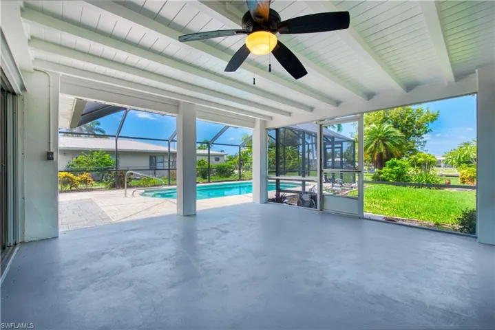 5330  Nautilus  DR, Cape Coral, FL 33904
