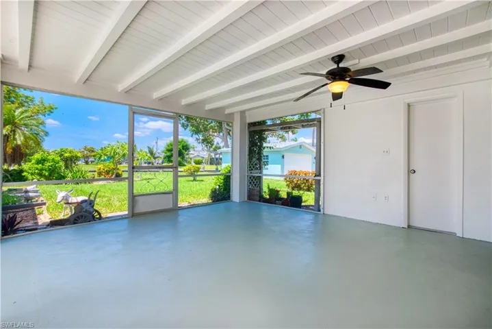 5330  Nautilus  DR, Cape Coral, FL 33904