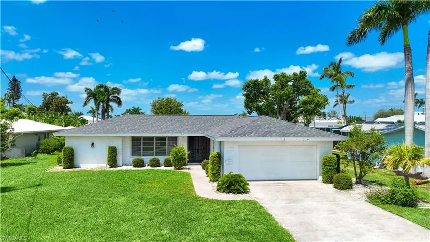 5330  Nautilus  DR, Cape Coral, FL 33904