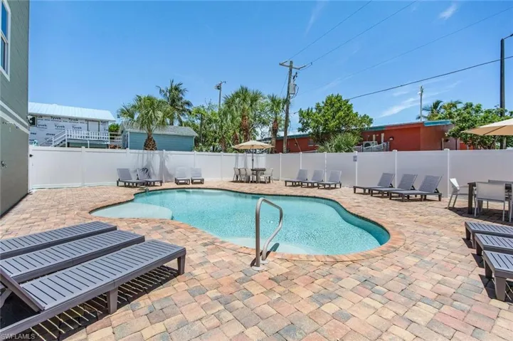 2633 Estero Blvd, Fort Myers Beach, Florida 33931