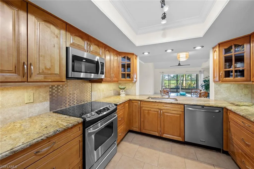 19631 Lost Creek DR, Estero, FL 33967,225009530