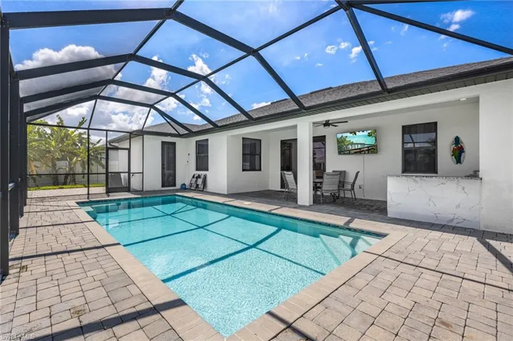1423 Sw 21st Ave, Cape Coral, Florida 33991
