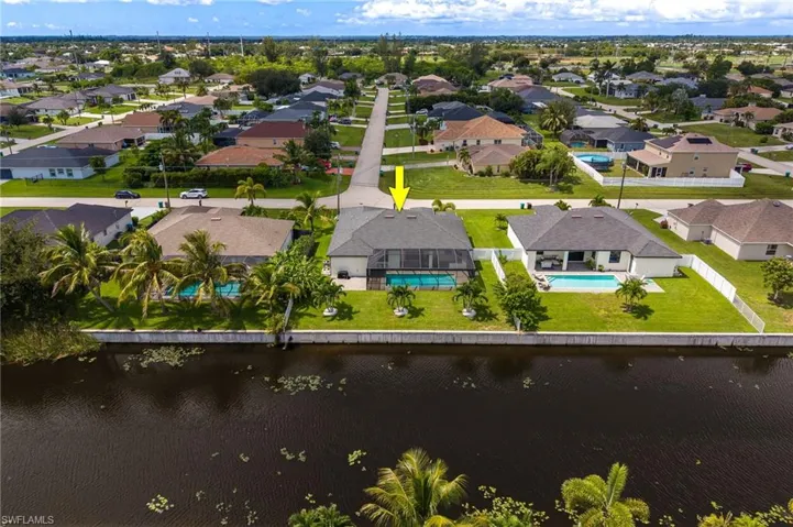 1423 Sw 21st Ave, Cape Coral, Florida 33991