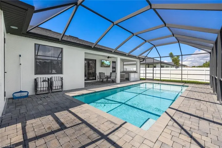1423 Sw 21st Ave, Cape Coral, Florida 33991