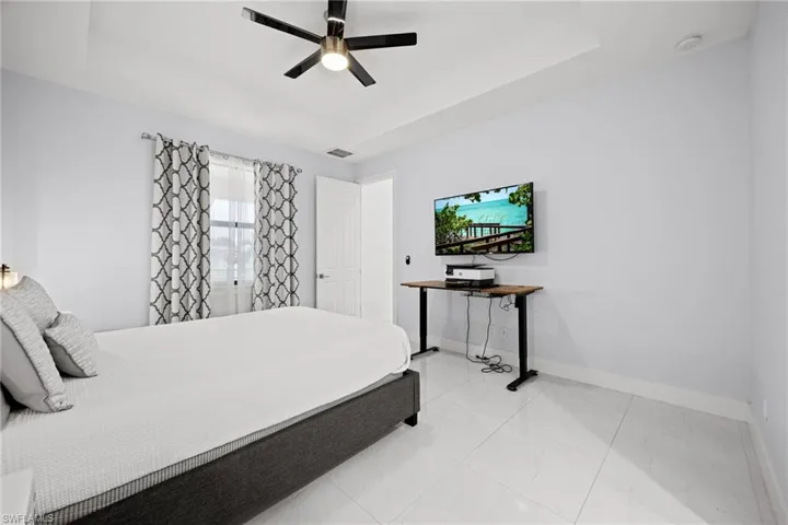 1423 Sw 21st Ave, Cape Coral, Florida 33991
