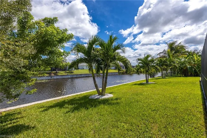 1423 Sw 21st Ave, Cape Coral, Florida 33991