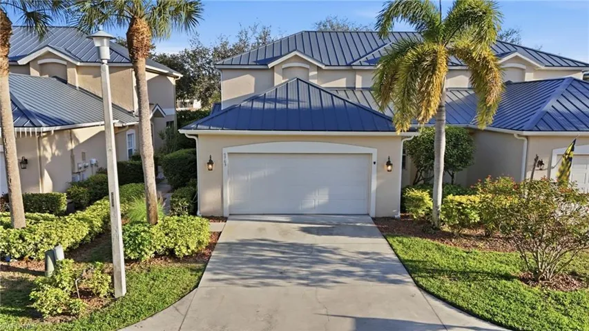 9763 Glen Heron Dr, Bonita Springs, Florida 34135