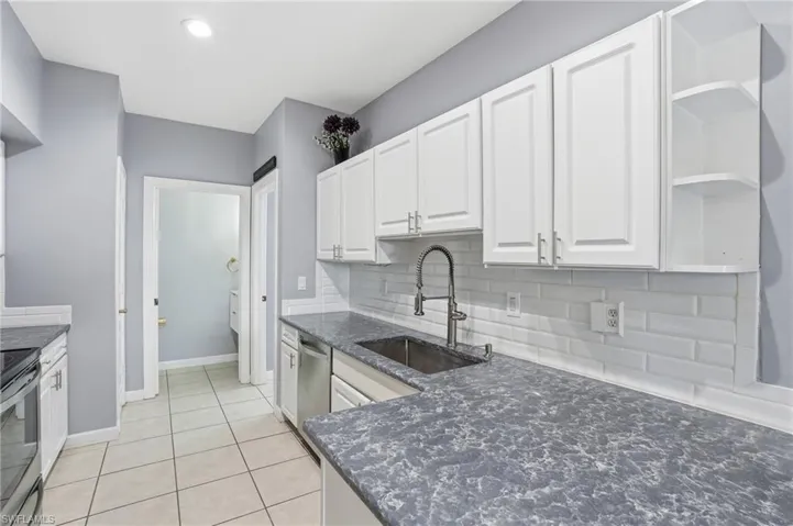 9763 Glen Heron Dr, Bonita Springs, Florida 34135