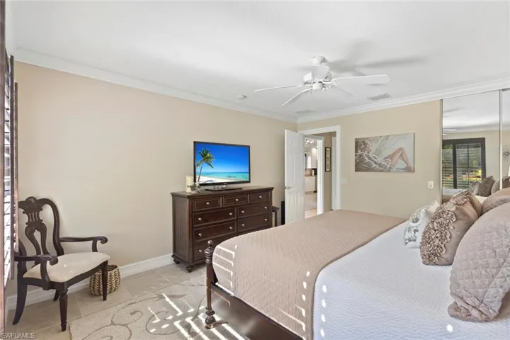 Spacious and light Primary bedroom