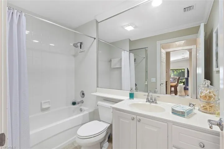 Second/guest bathroom