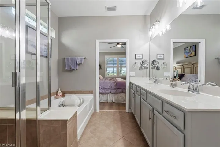 Primary Suite Bathroom