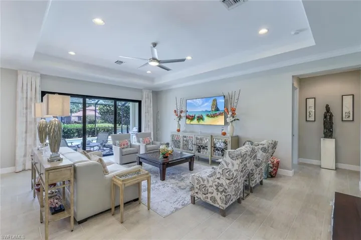 4547  Tamarind  WAY, Naples, FL 34119
