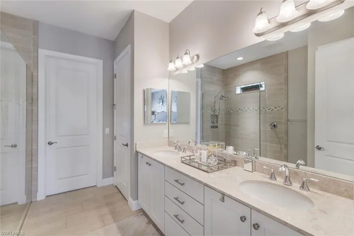 Primary Bath with dual sinks