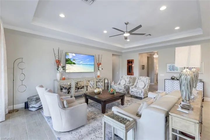 4547  Tamarind  WAY, Naples, FL 34119