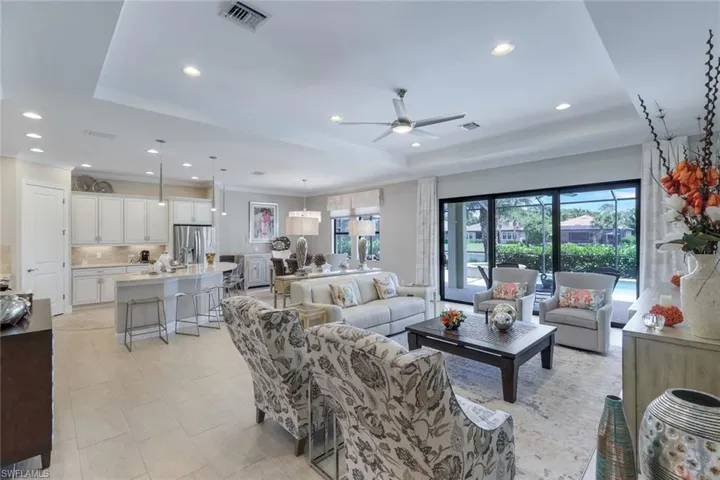 4547  Tamarind  WAY, Naples, FL 34119