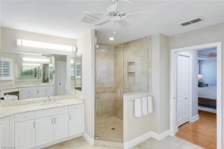 25295 Catskill Dr, Bonita Springs, Florida 34135