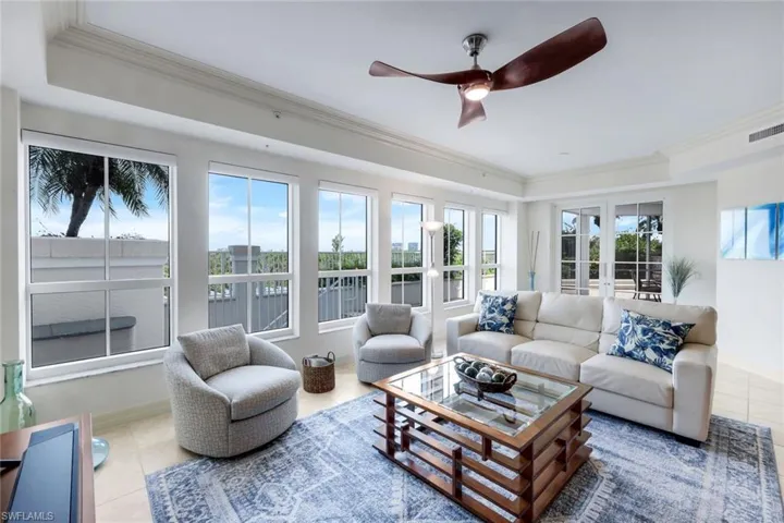 295 Grande Way 104, Naples, Florida 34110