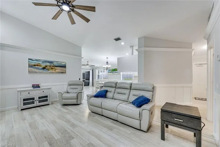 7221 Bellini Way, Naples, Florida 34114