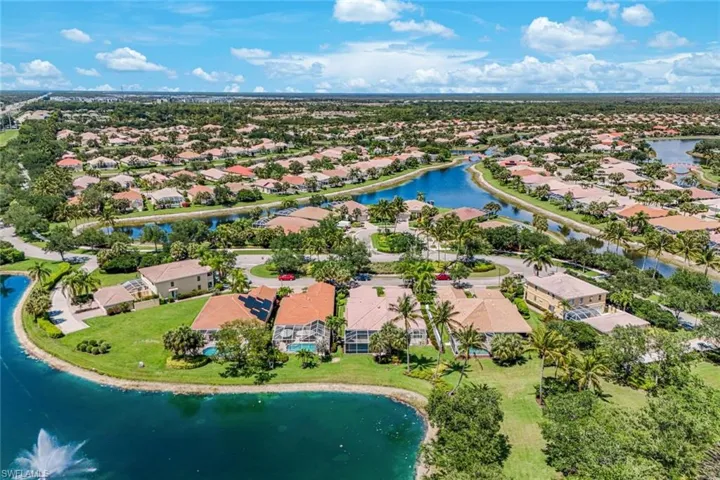 7221  Bellini  WAY, Naples, FL 34114