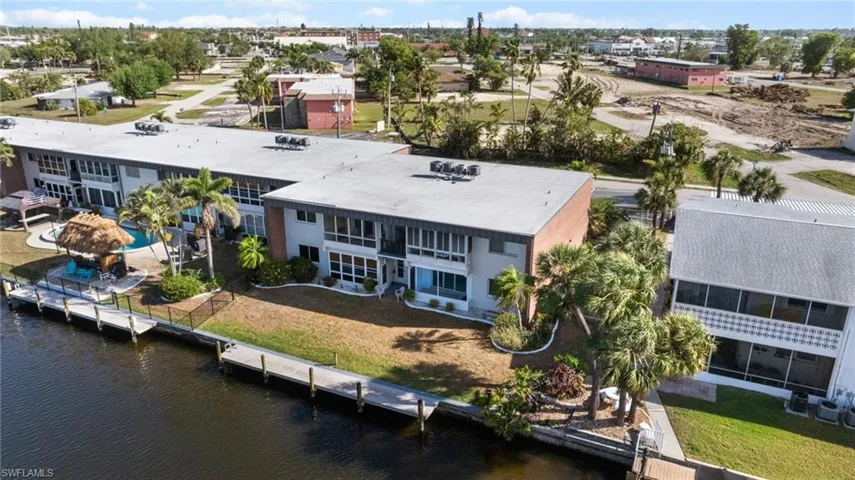 632 Victoria Dr # 101, Cape Coral Fl 33904