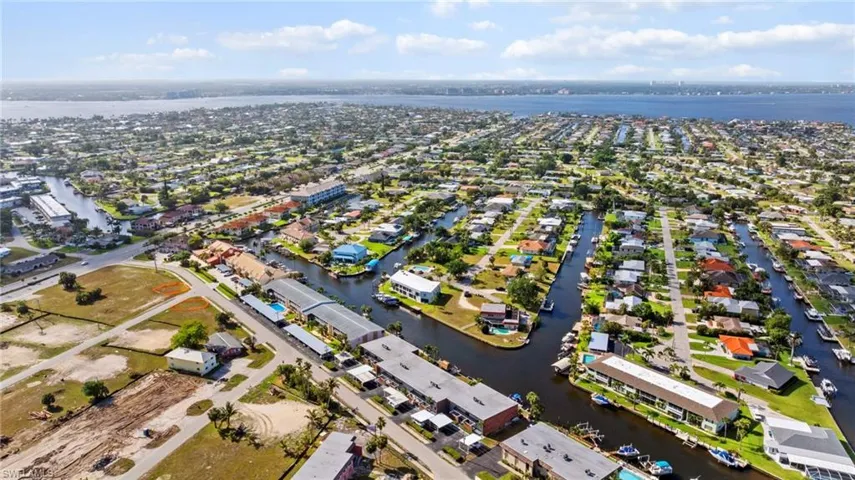 632 Victoria Dr # 101, Cape Coral Fl 33904