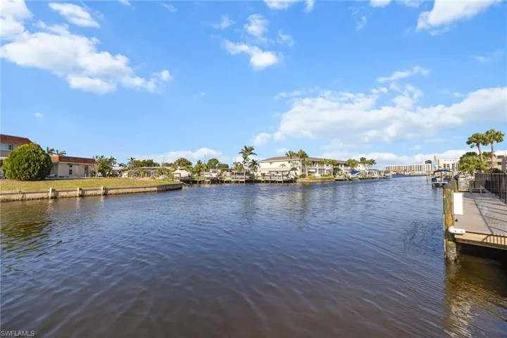 632 Victoria Dr # 101, Cape Coral Fl 33904