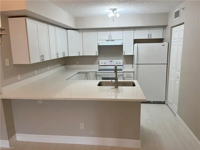 8735 River Homes Ln 6-108, Bonita Springs, Florida 34135