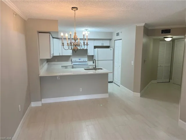 8735 River Homes Ln 6-108, Bonita Springs, Florida 34135