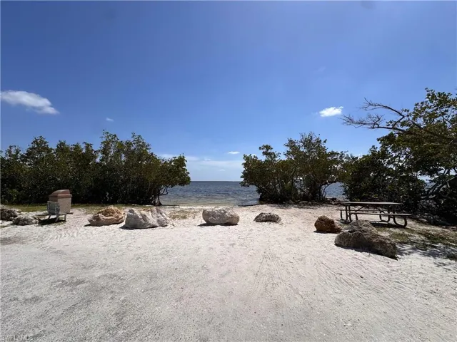 At the end of Tropical Point Dr, is a Lee County Park.