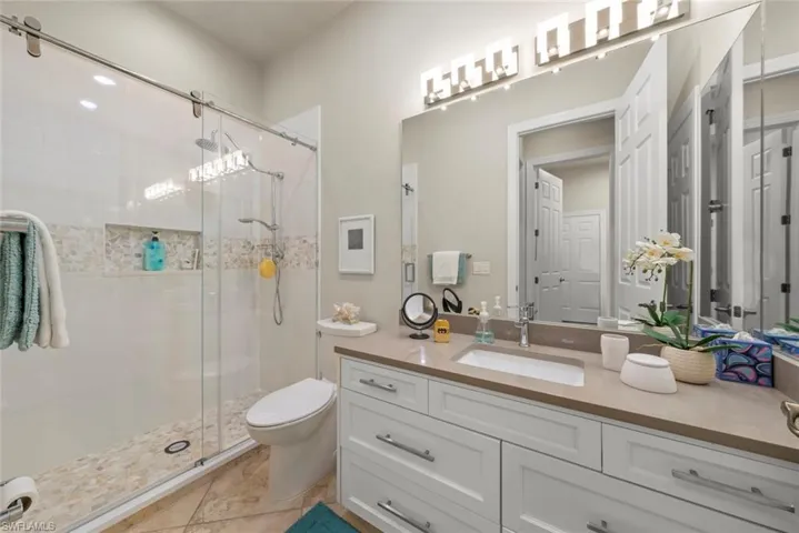 16374  Coco Hammock  WAY, Fort Myers, FL 33908