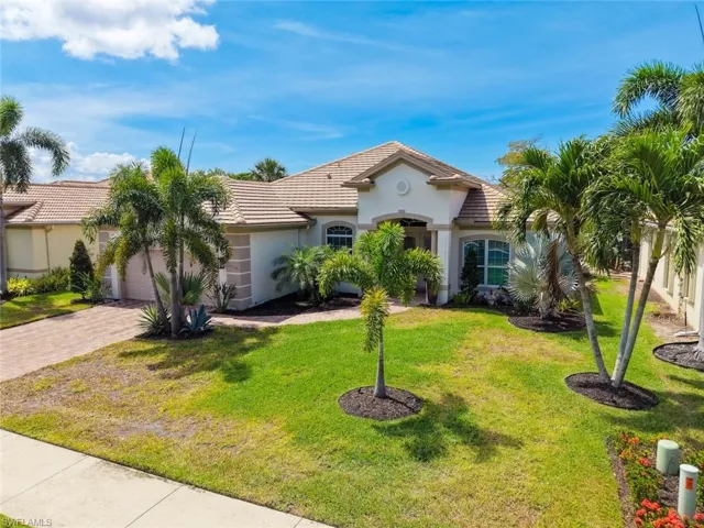 16374  Coco Hammock  WAY, Fort Myers, FL 33908