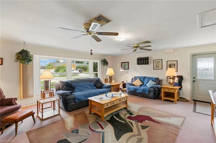 19085  Coconut  RD, Fort Myers, FL 33967