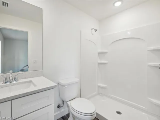 332 NW 19th  ST, Cape Coral, FL 33993