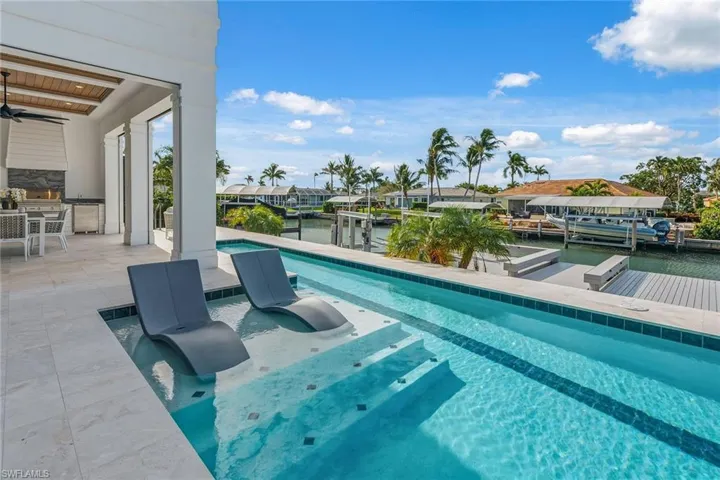 920 Iris Ct, Marco Island, Florida 34145