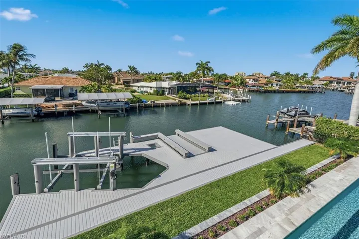 920 Iris Ct, Marco Island, Florida 34145