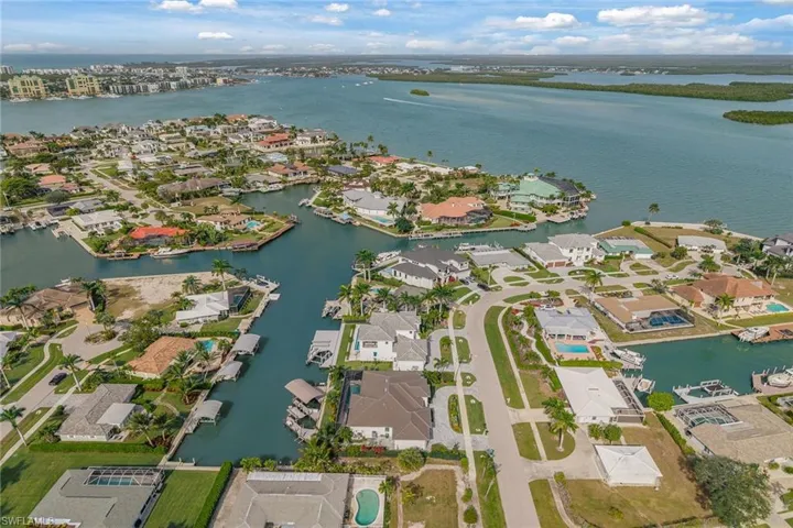 920 Iris Ct, Marco Island, Florida 34145