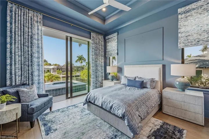 920 Iris Ct, Marco Island, Florida 34145