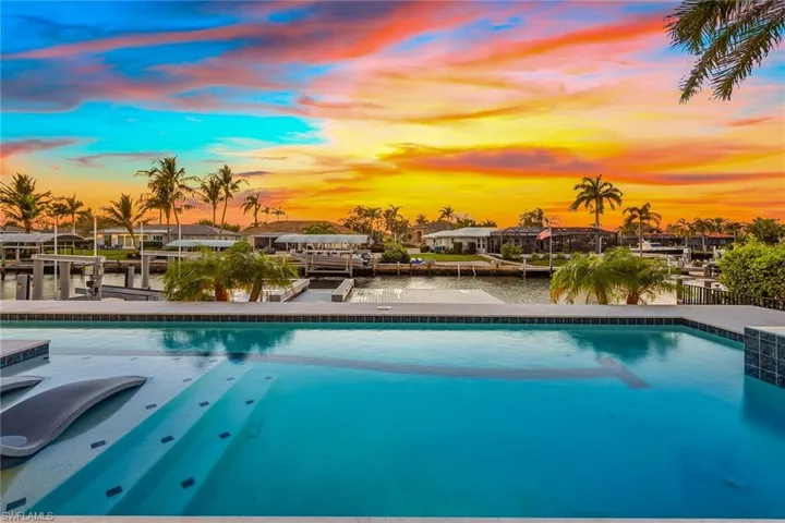 920 Iris Ct, Marco Island, Florida 34145