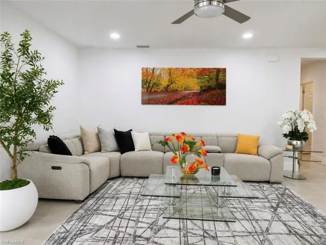 506 Nw Juanita Ct, Cape Coral, Florida 33993