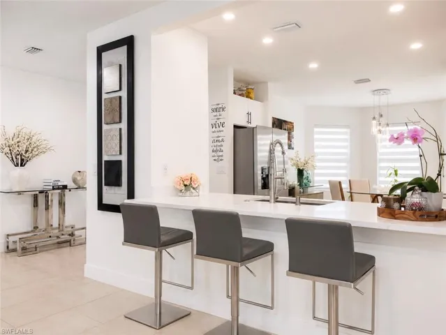 506 Nw Juanita Ct, Cape Coral, Florida 33993
