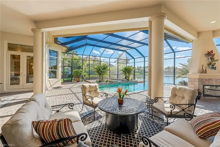 Fabulous spacious lanai with plenty of deck space for entertaining