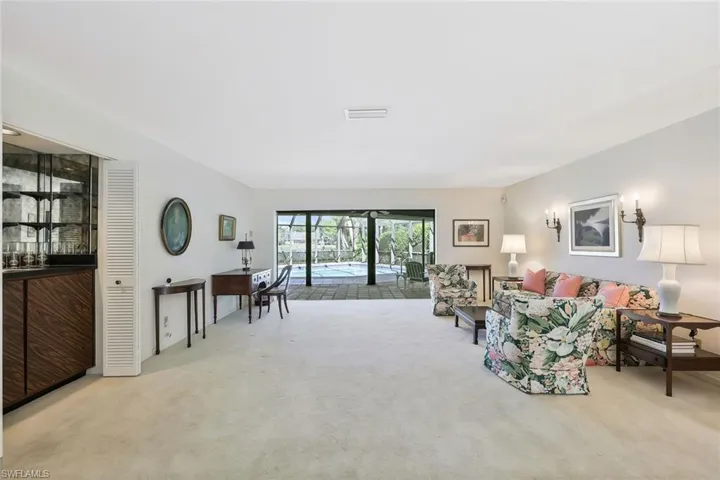 700  Bald Eagle  DR, Naples, FL 34105