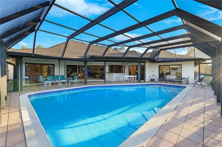 700  Bald Eagle  DR, Naples, FL 34105